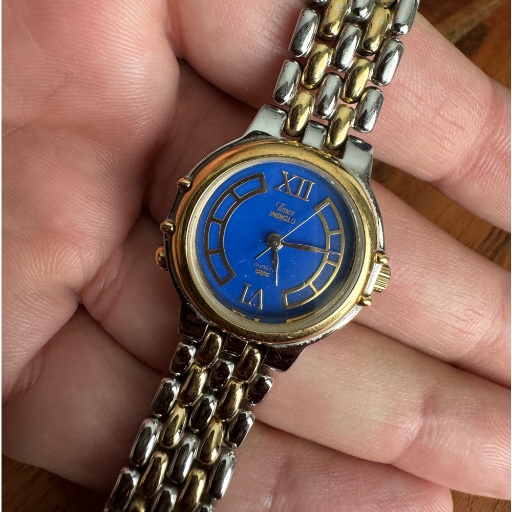 Timex Indiglo Women Watch Stainless Silver Gold Water Res Light Batt Blue Quartz